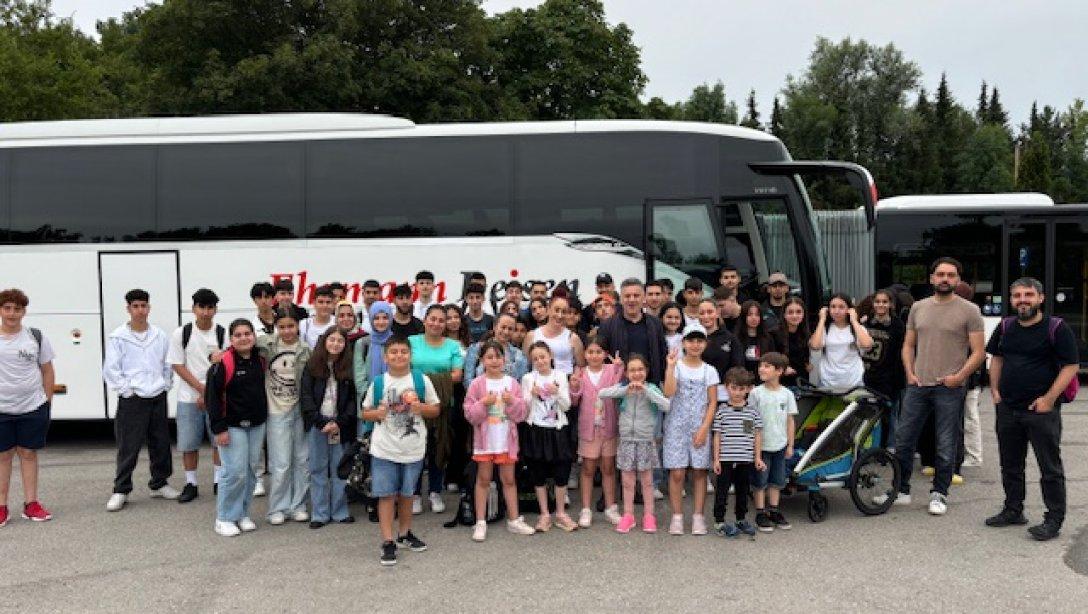 Bad Wurzach Türk Okul Aile Birliği ve öğretmenimiz iş birliği ile Skyland Park'a gezi düzenlenmiştir.